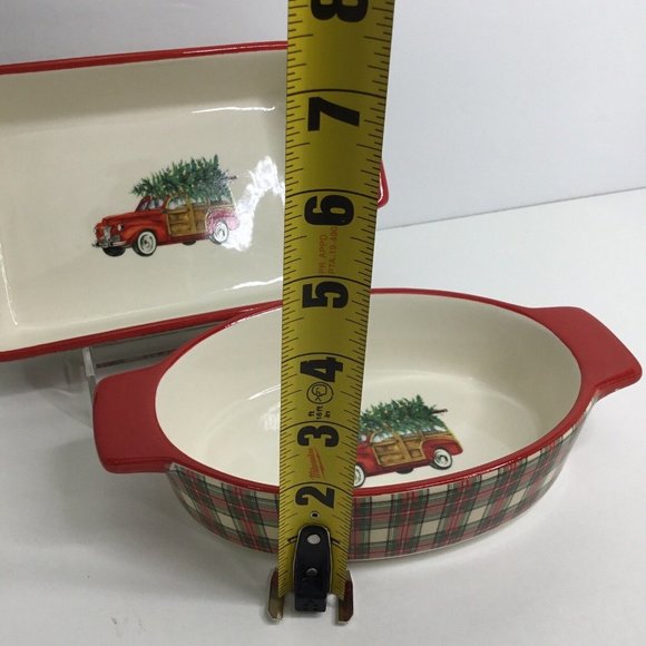 Casserole DiVintage Grace Bake Shop 2 Holiday Red Truck Christmas Tree P… - Picture 5 of 11